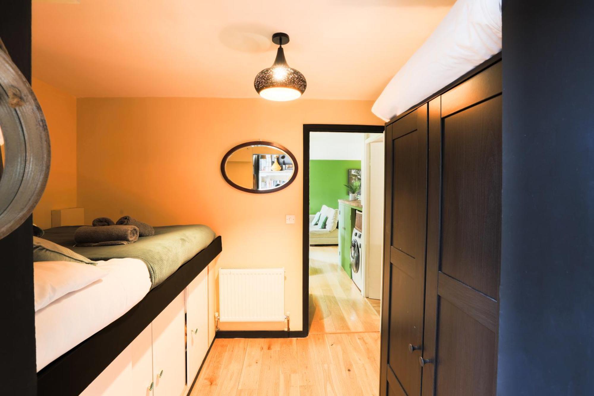 Apartamento Luxury Central London Home Near Tower Bridge And Close To The City Center! 10 Percent Off Deals- Mobile Rate Deals-Genius Deals W Parking Londres