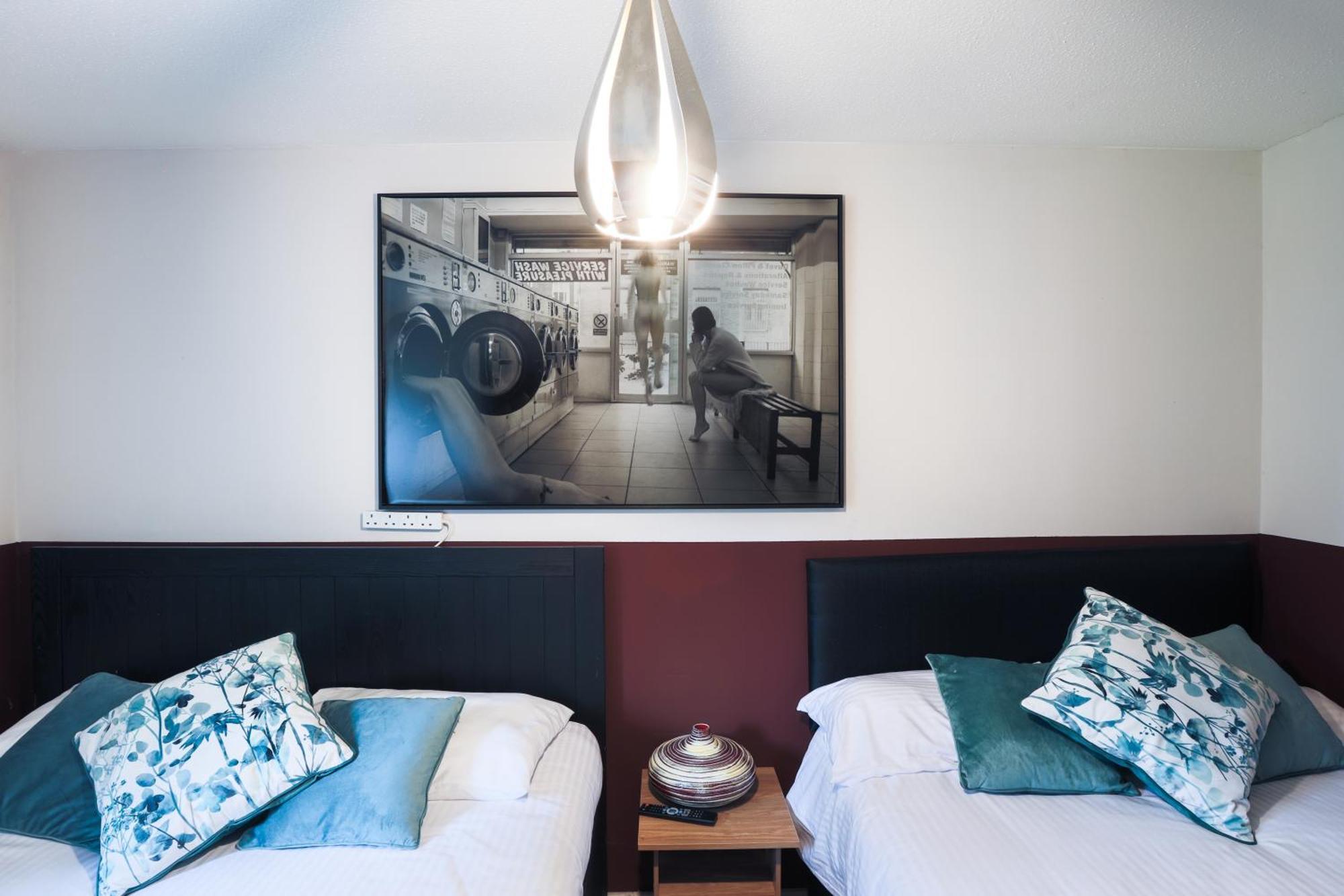 Apartamento Luxury Central London Home Near Tower Bridge And Close To The City Center! 10 Percent Off Deals- Mobile Rate Deals-Genius Deals W Parking